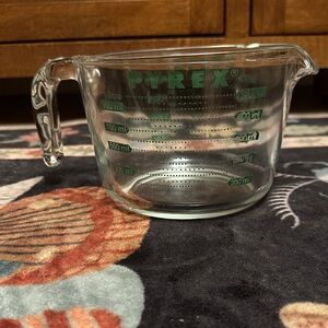 Pyrex Glass Measuring Cup with Green Markings